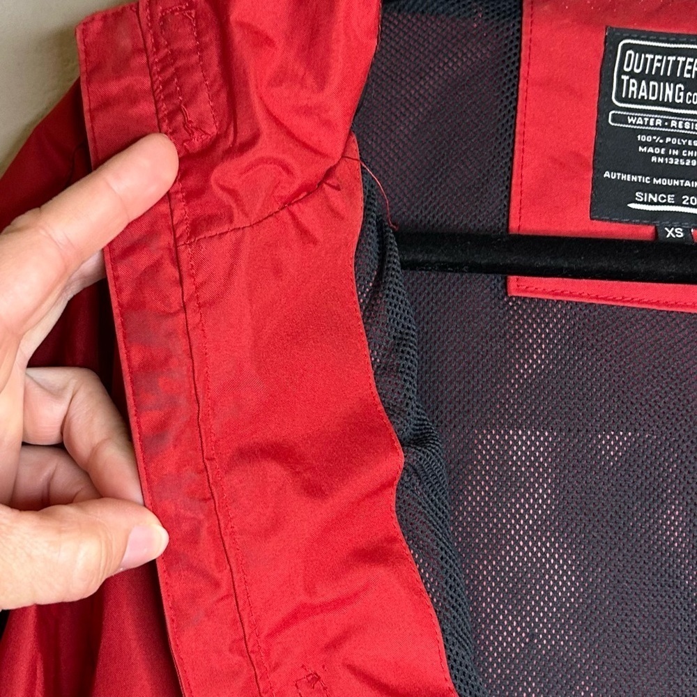 Ski Jacket XS Red Water Resistant Outfitter Trading Vail Colorado Hood Full Zip - Picture 15 of 15
